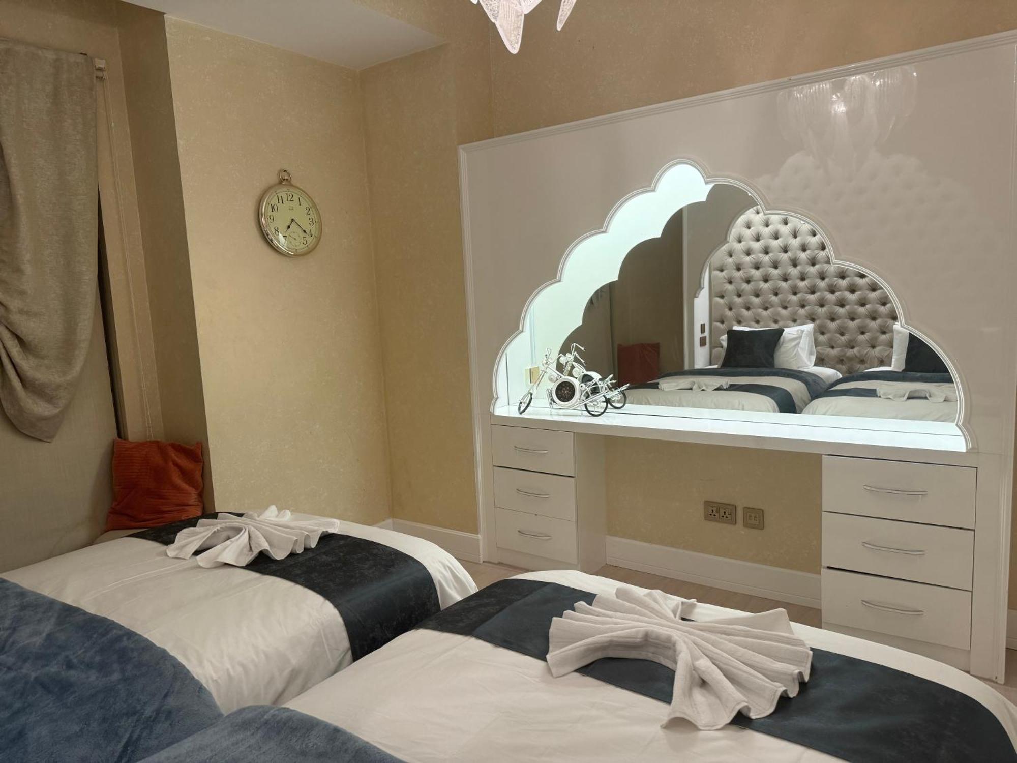Royal Beach Residences 2 Dubai Buitenkant foto